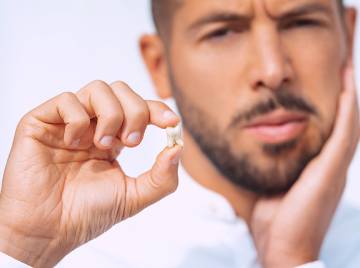 5 Reasons Why a Tooth Extraction is Necessary